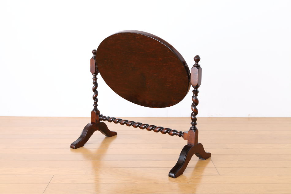 ヴィクトリアンスタイル ツイスト テーブルトップ スタンドミラー