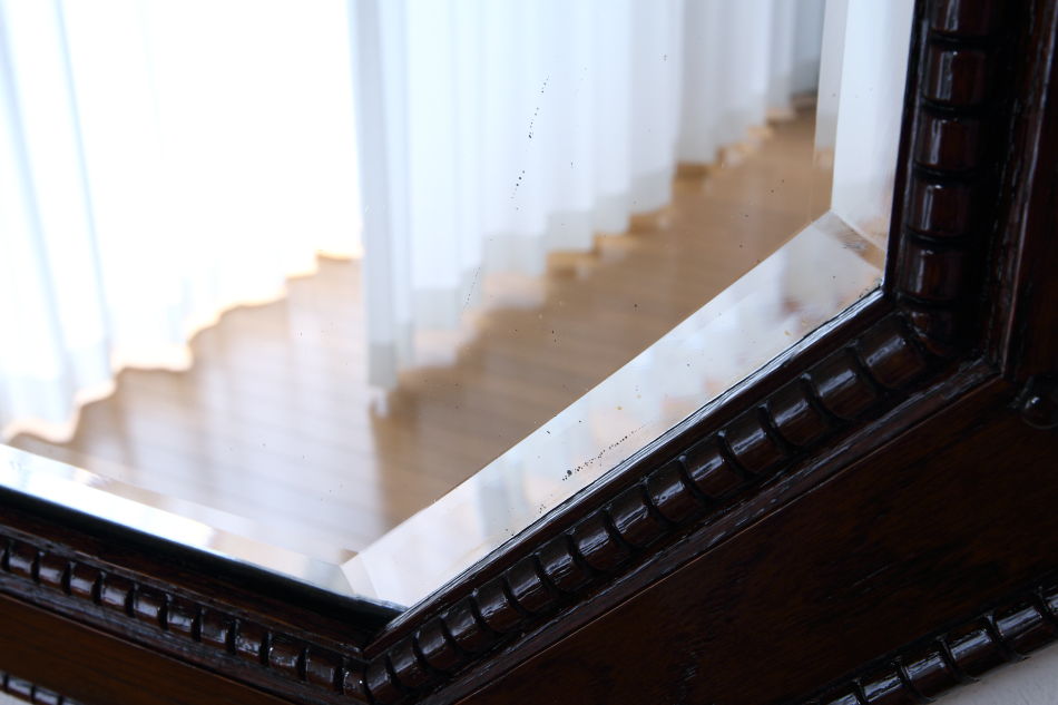 クオリティオーク カービングフレームウォールミラー