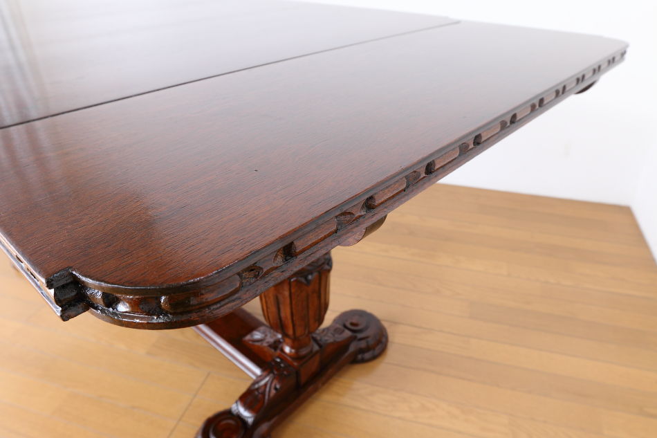 スーパークオリティ フローラル&バルボス チューダーオーク ドローリーフダイニングテーブル