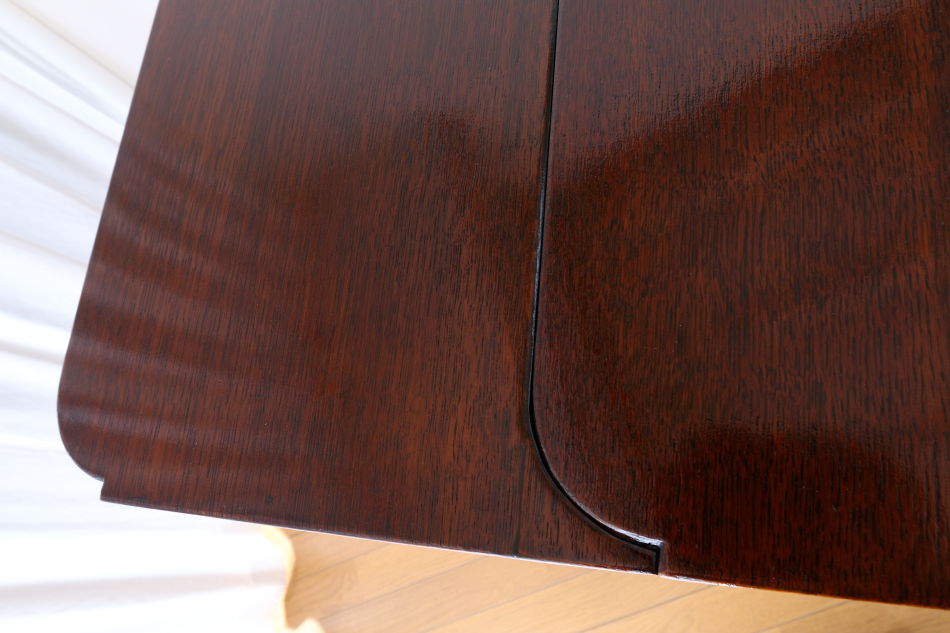 スーパークオリティ フローラル&バルボス チューダーオーク ドローリーフダイニングテーブル