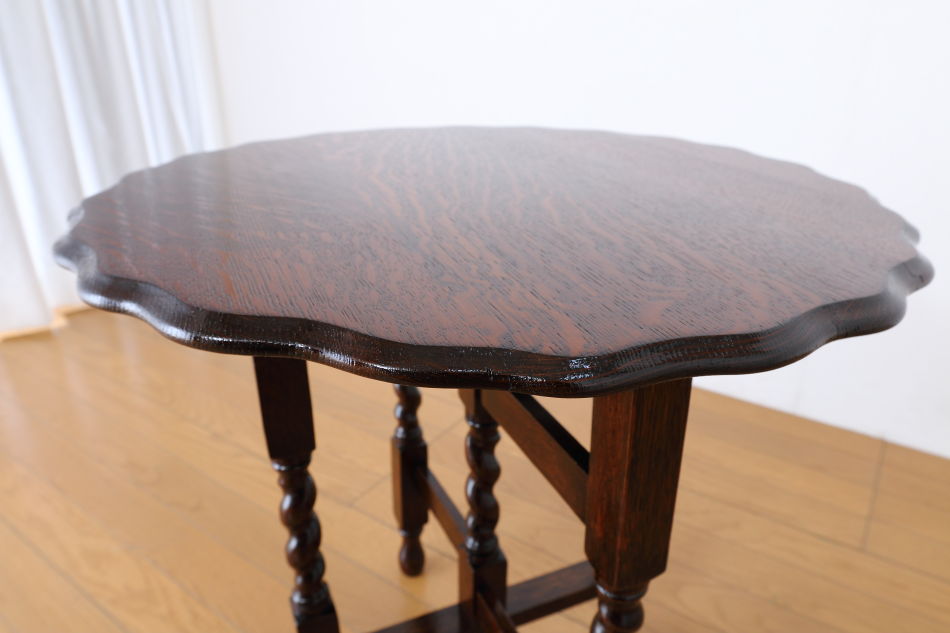 ジャコビアンオーク ツイスト フォールディングテーブル