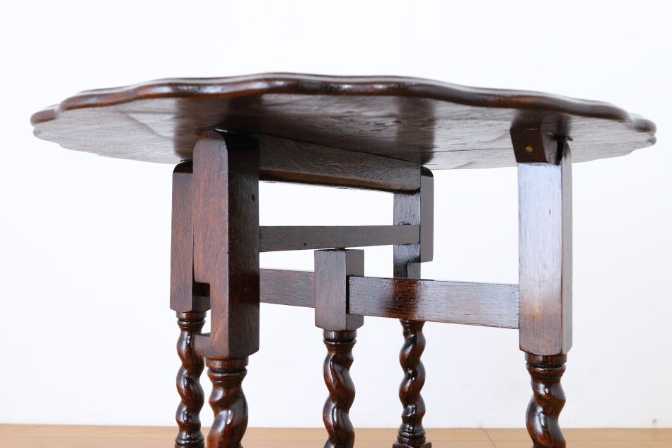 ジャコビアンオーク ツイスト フォールディングテーブル