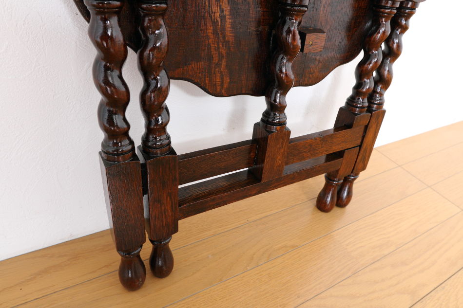 ジャコビアンオーク ツイスト フォールディングテーブル