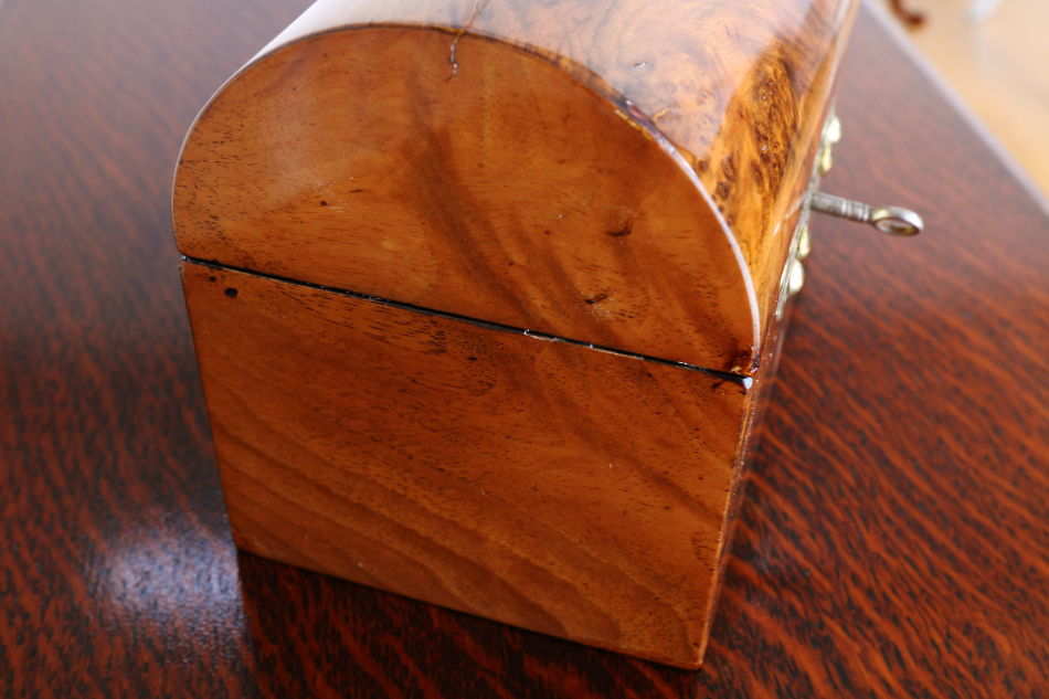 アーリーヴィクトリアン ブラス&バールウォルナット ジュエリーボックス