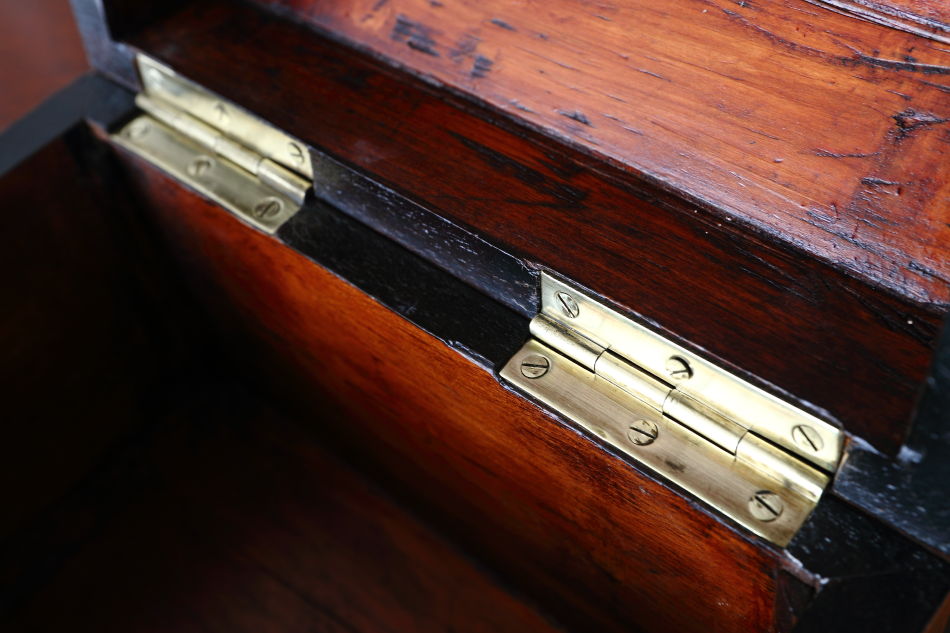 アーリーヴィクトリアン ブラス&バールウォルナット ジュエリーボックス