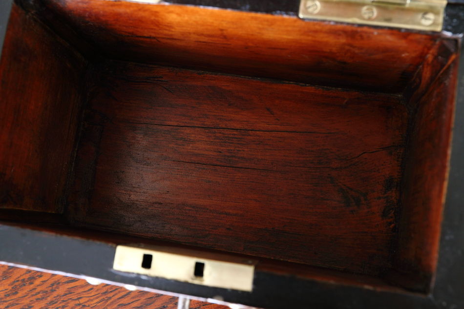 アーリーヴィクトリアン ブラス&バールウォルナット ジュエリーボックス