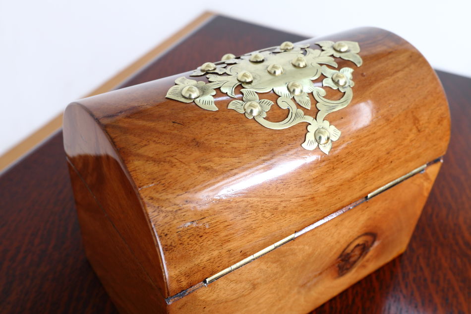 アーリーヴィクトリアン ブラス&バールウォルナット ジュエリーボックス