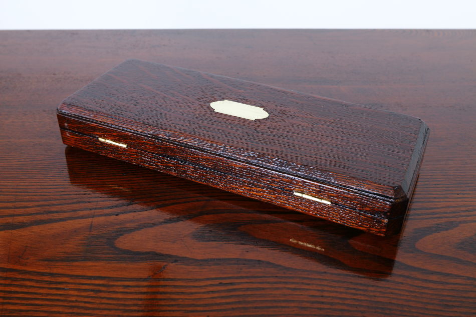 クオリティオーク&ソリッドブラスプラーク ディードボックス