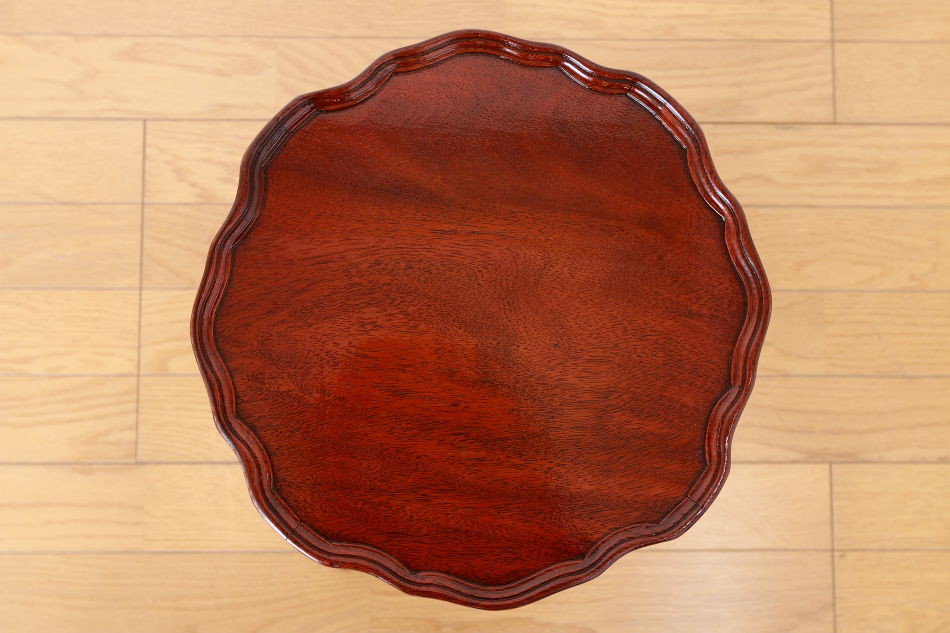 ヴィクトリアンスタイル マホガニー トライポッド スモールワインテーブル