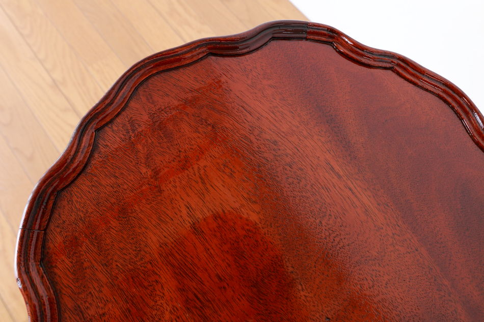 ヴィクトリアンスタイル マホガニー トライポッド スモールワインテーブル