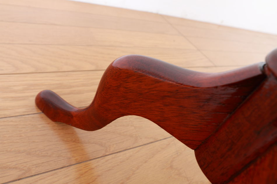 ヴィクトリアンスタイル マホガニー トライポッド スモールワインテーブル