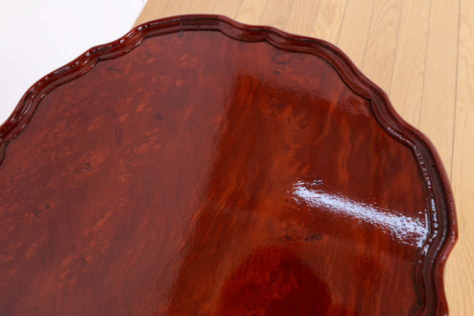 ヴィクトリアンスタイル バールウォルナット トライポッドワインテーブル