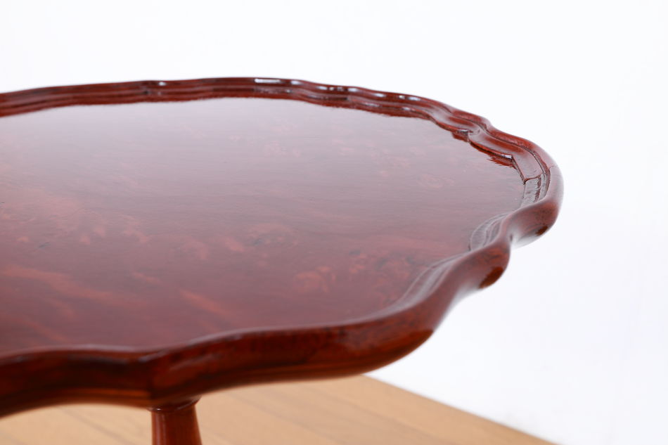 ヴィクトリアンスタイル バールウォルナット トライポッドワインテーブル