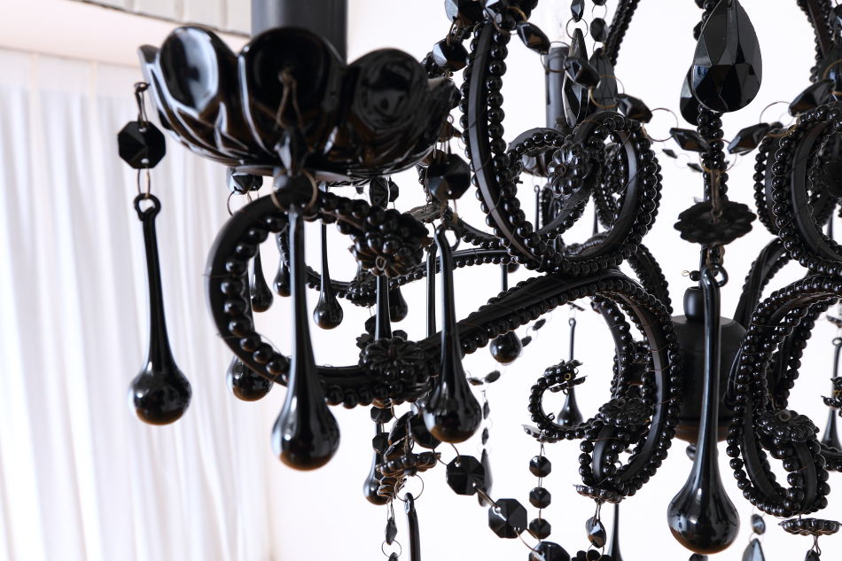 ブラッククリスタル ビーズ&ドロップ ケージスタイル シャンデリア(6灯)