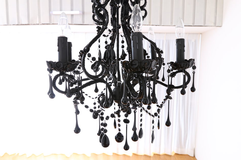 ブラッククリスタル ビーズ&ドロップ ケージスタイル シャンデリア(6灯)