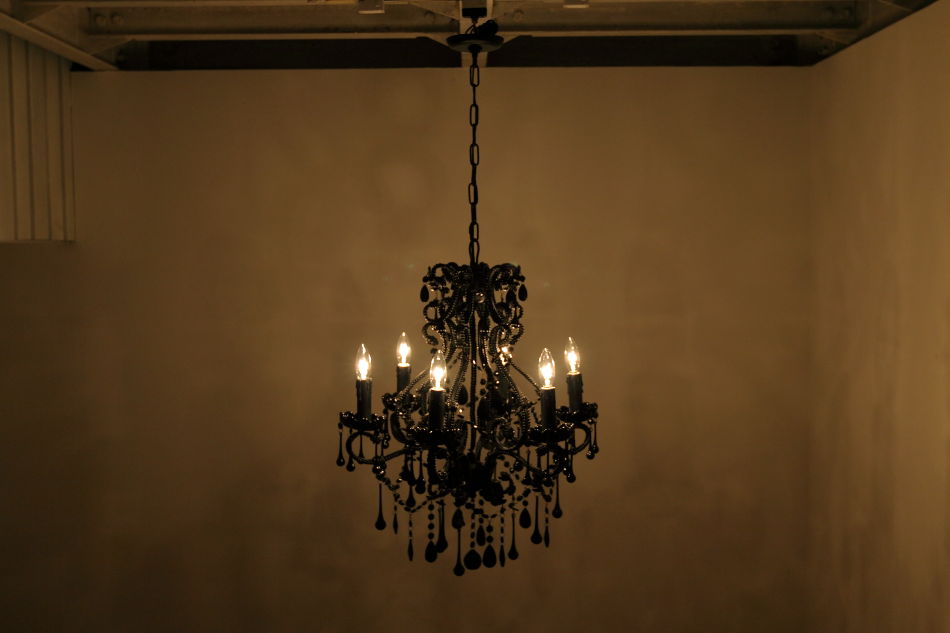 ブラッククリスタル ビーズ&ドロップ ケージスタイル シャンデリア(6灯)