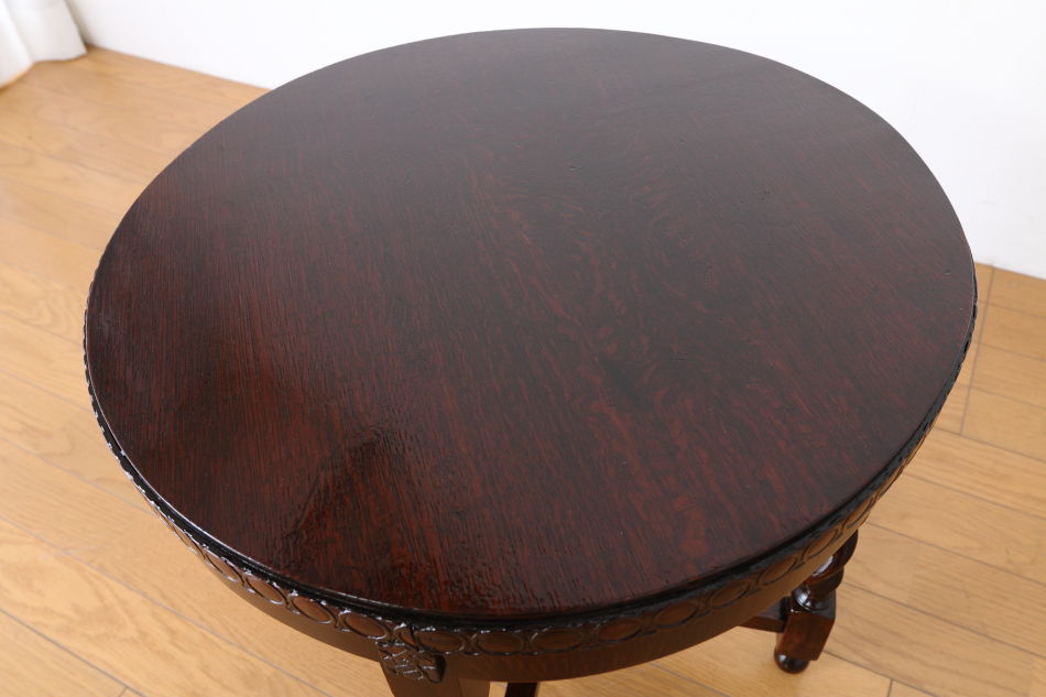 イングランドオーク ラウンドフォルム ツイスト コーヒーテーブル