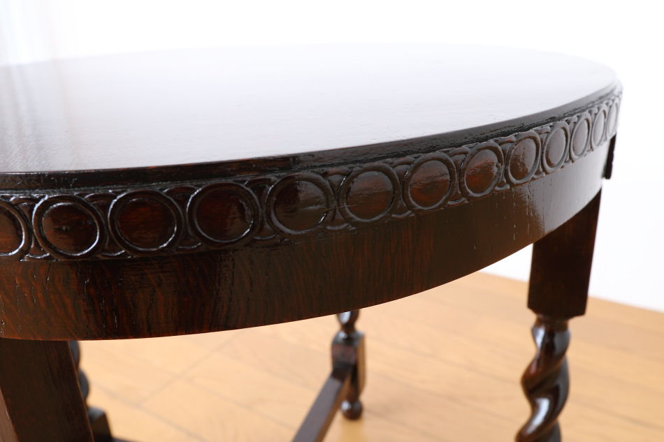 イングランドオーク ラウンドフォルム ツイスト コーヒーテーブル