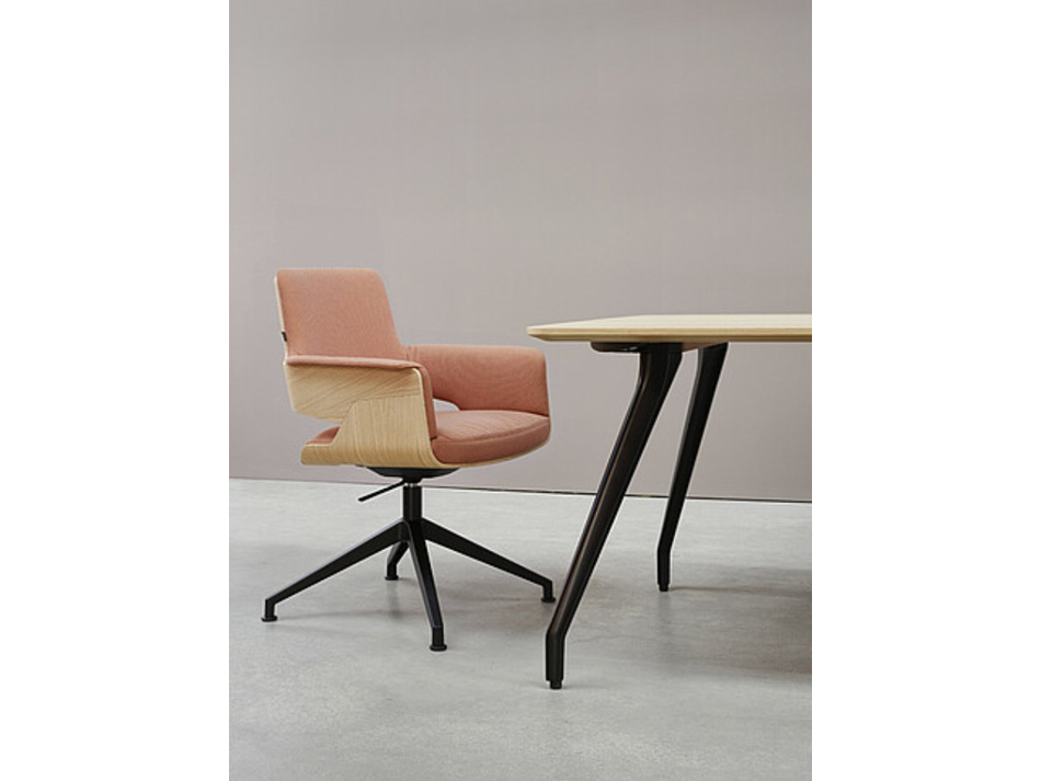 トーネットTHONET S 847 DWE ハイバックアームチェア